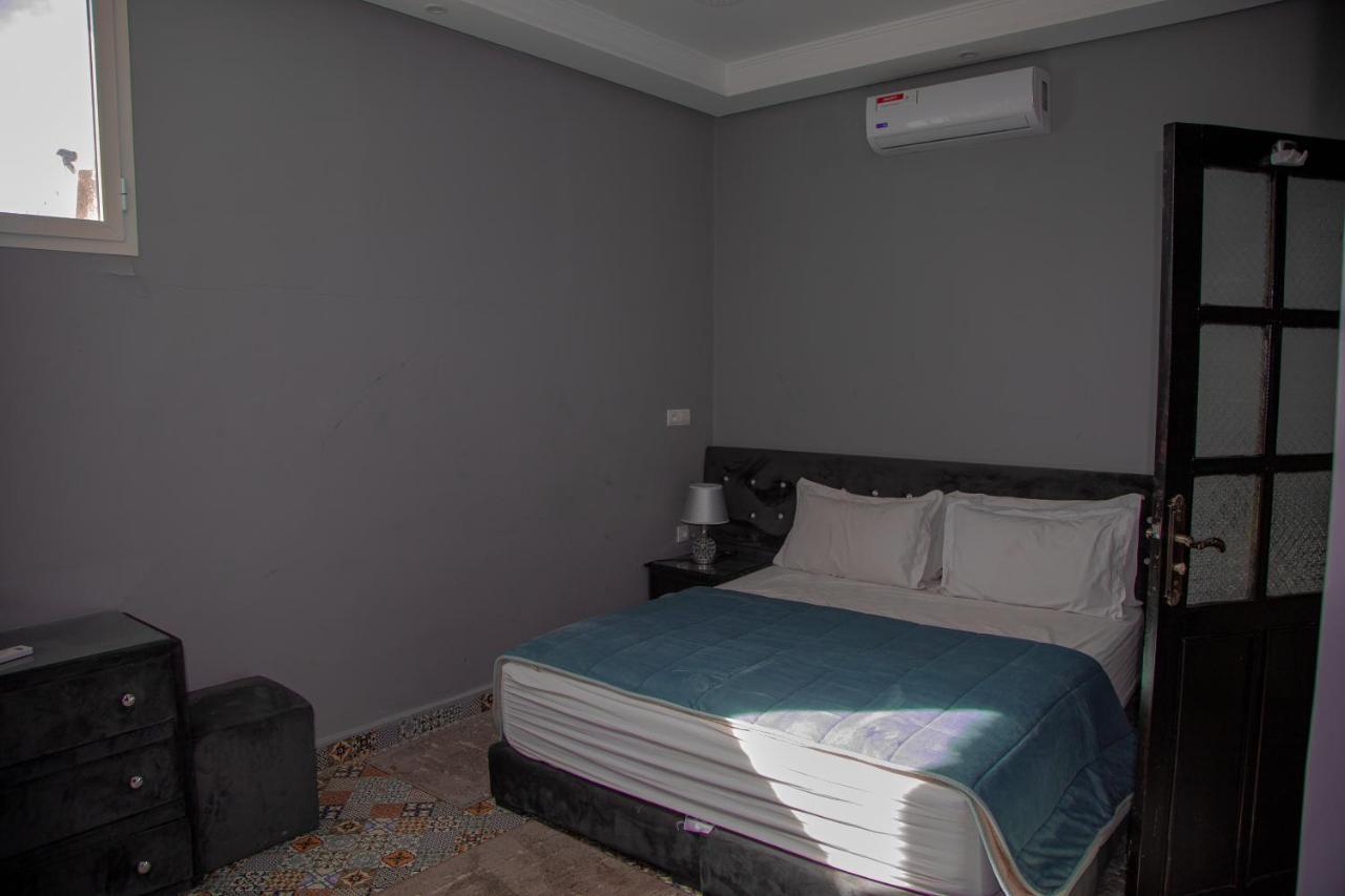 Jnanat Aicha Guesthouse Wawizelte Esterno foto