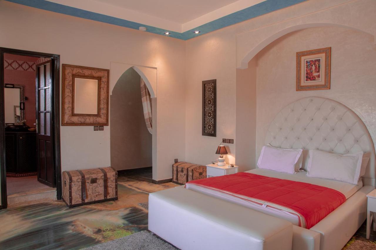 Jnanat Aicha Guesthouse Wawizelte Esterno foto