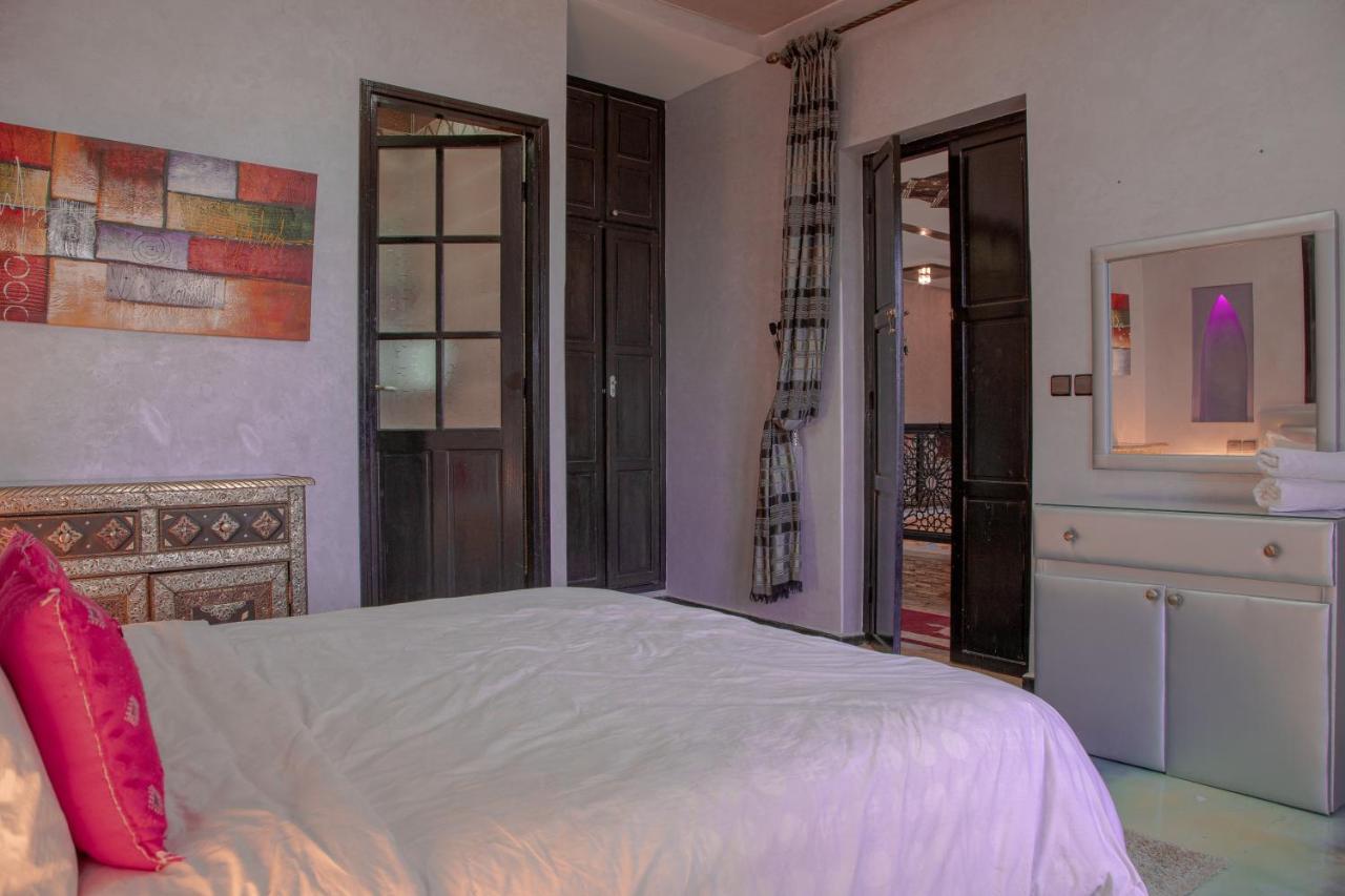 Jnanat Aicha Guesthouse Wawizelte Esterno foto