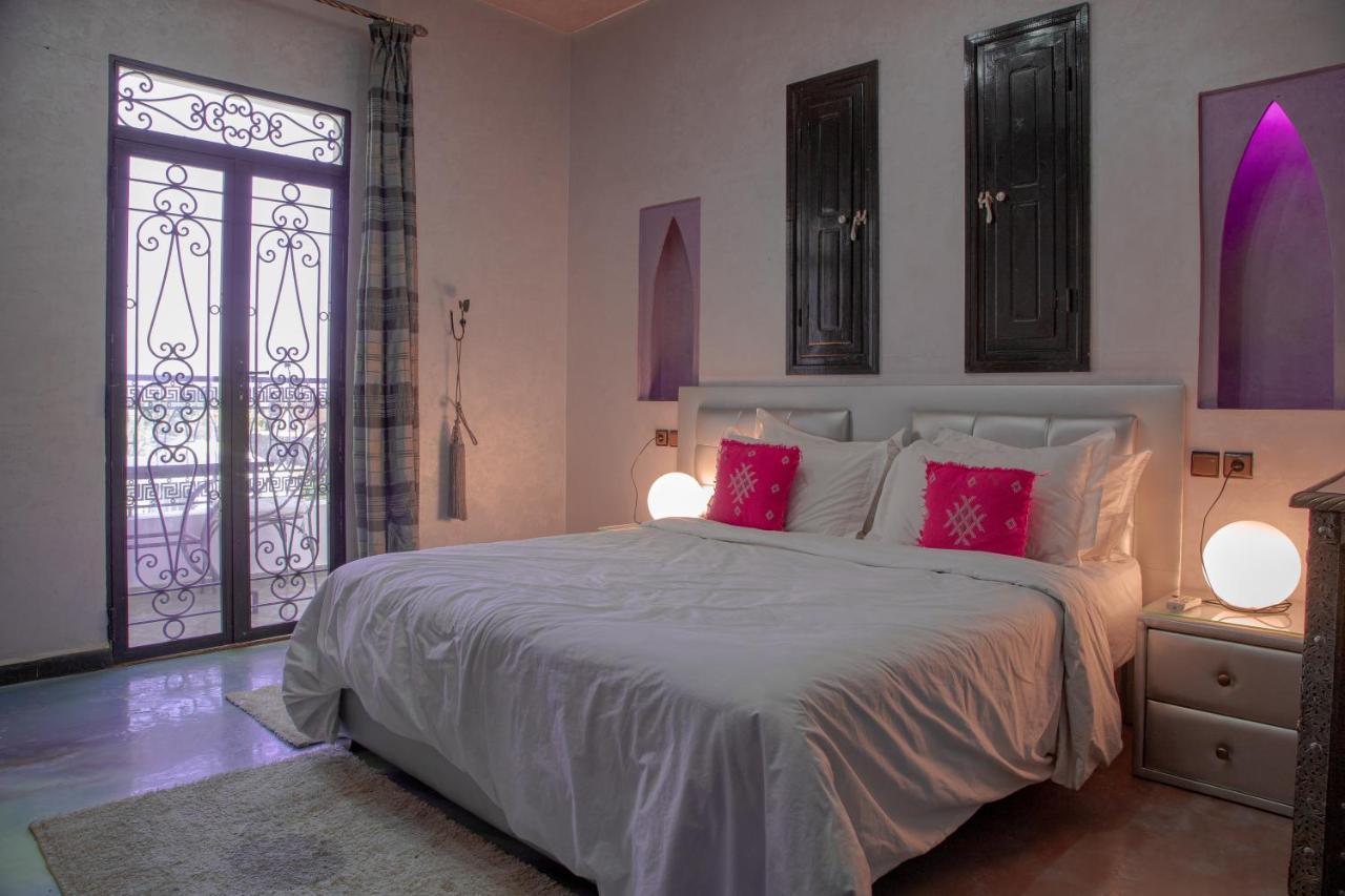 Jnanat Aicha Guesthouse Wawizelte Esterno foto
