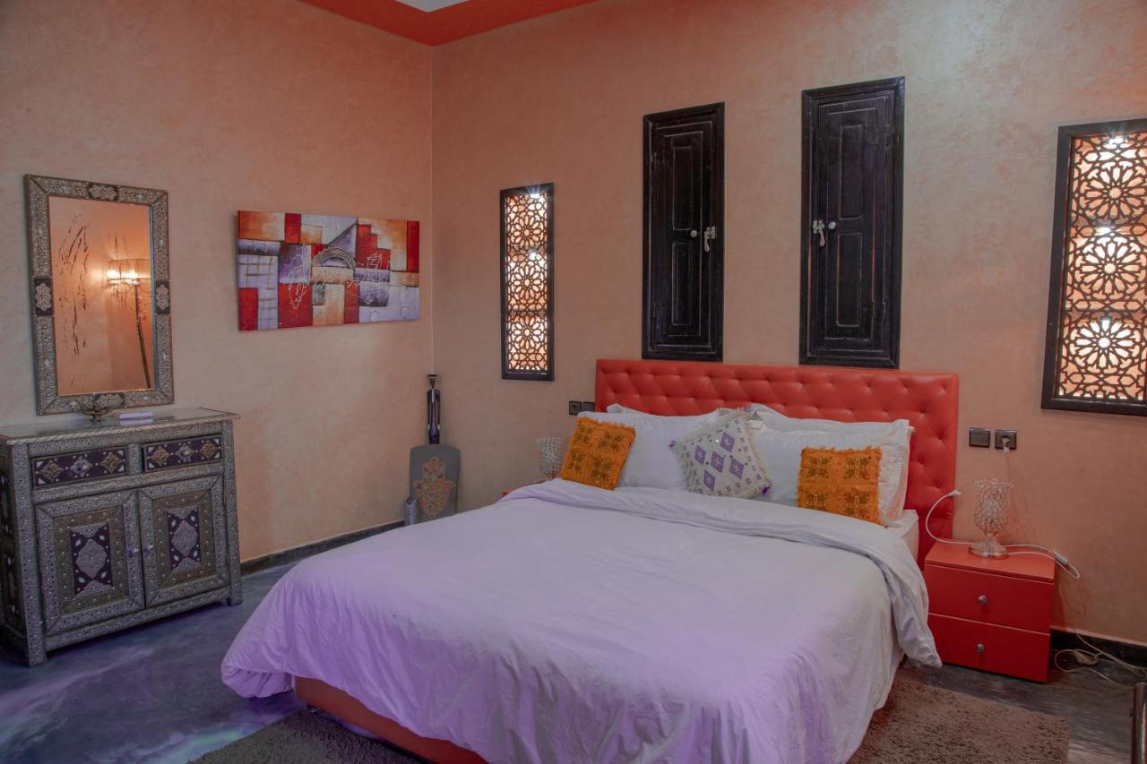 Jnanat Aicha Guesthouse Wawizelte Esterno foto