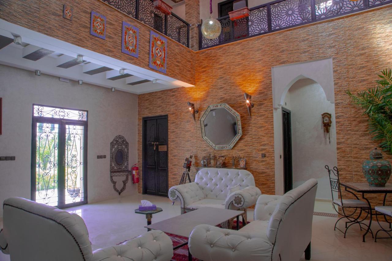 Jnanat Aicha Guesthouse Wawizelte Esterno foto