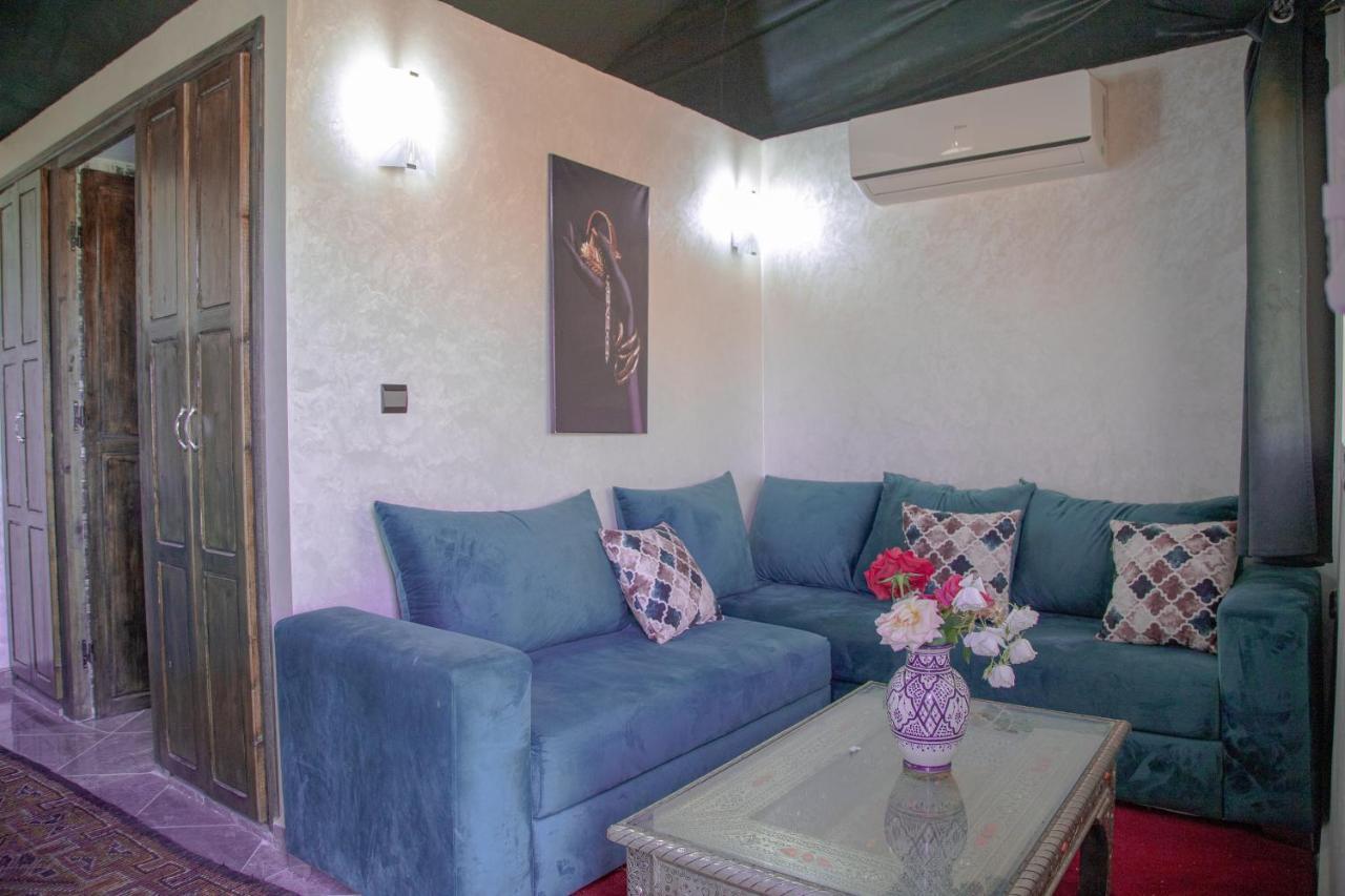 Jnanat Aicha Guesthouse Wawizelte Esterno foto
